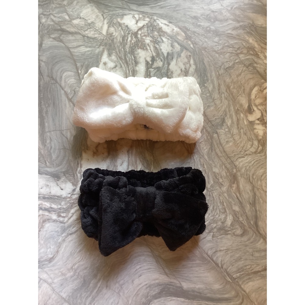 The Vintage Cosmetic Company Spa Headband Set Black White Bow Makeup 2 Pack